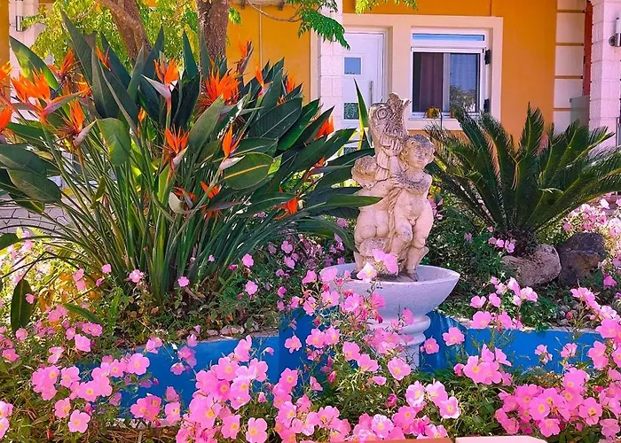 Iris Apartment Near Corfu Town