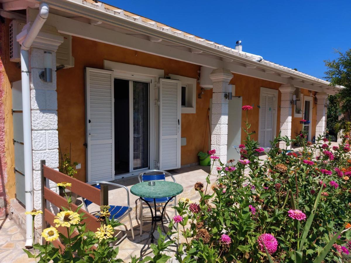 Apartment Iris Near Corfu Town Kontokali